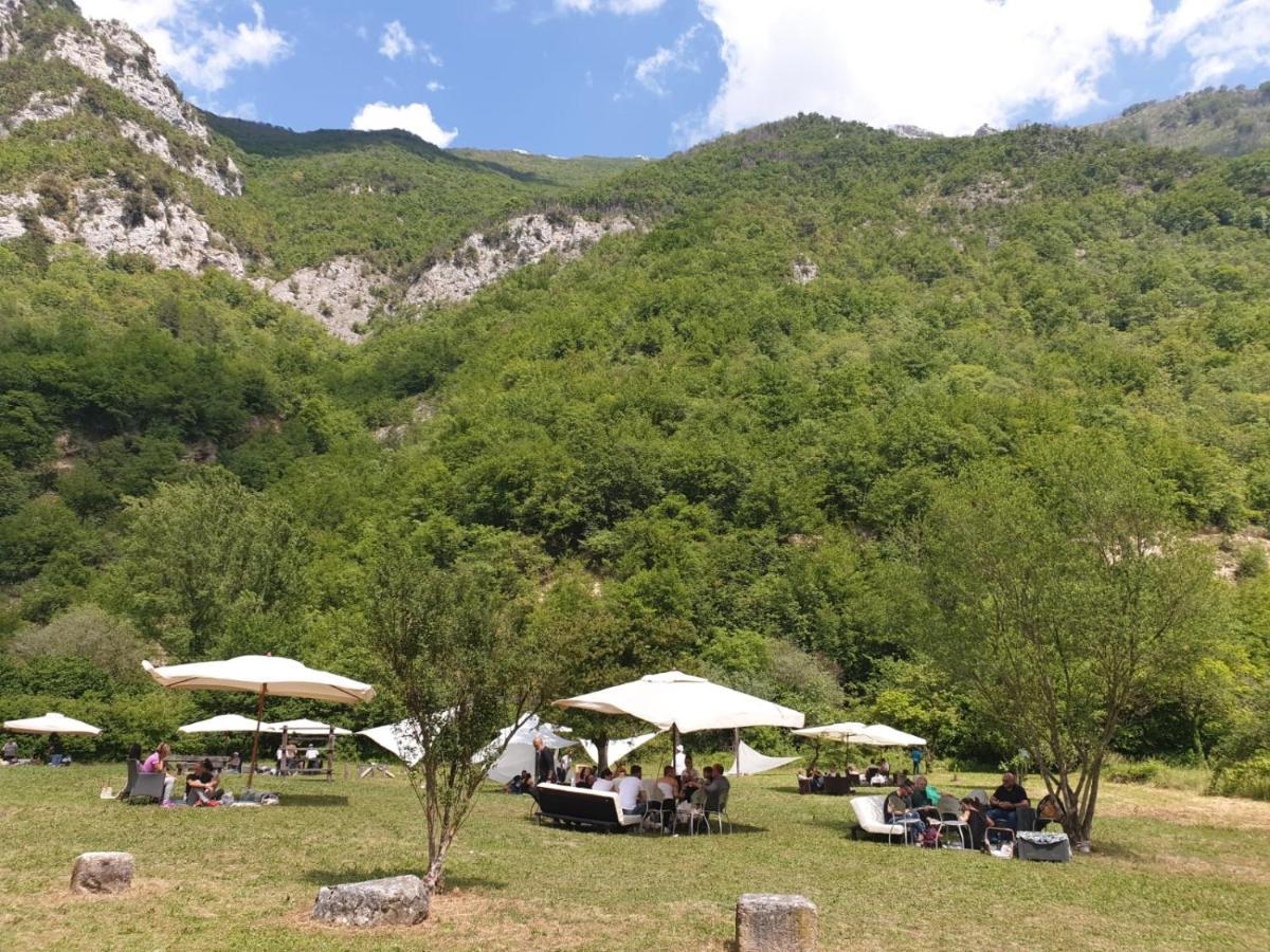 Abbazia Ss. Quirico E Giulitta Ξενοδοχείο Micigliano Εξωτερικό φωτογραφία