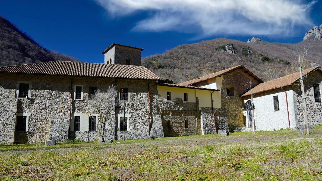 Abbazia Ss. Quirico E Giulitta Ξενοδοχείο Micigliano Εξωτερικό φωτογραφία